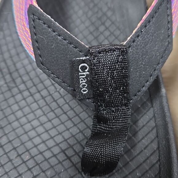 CHACO PINK AND BLACK LOWDOWN FLIP FLOPS, SIZE 8 - Picture 3 of 6